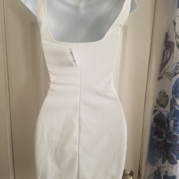 White bodycon dress brand new - Picture 2 of 4